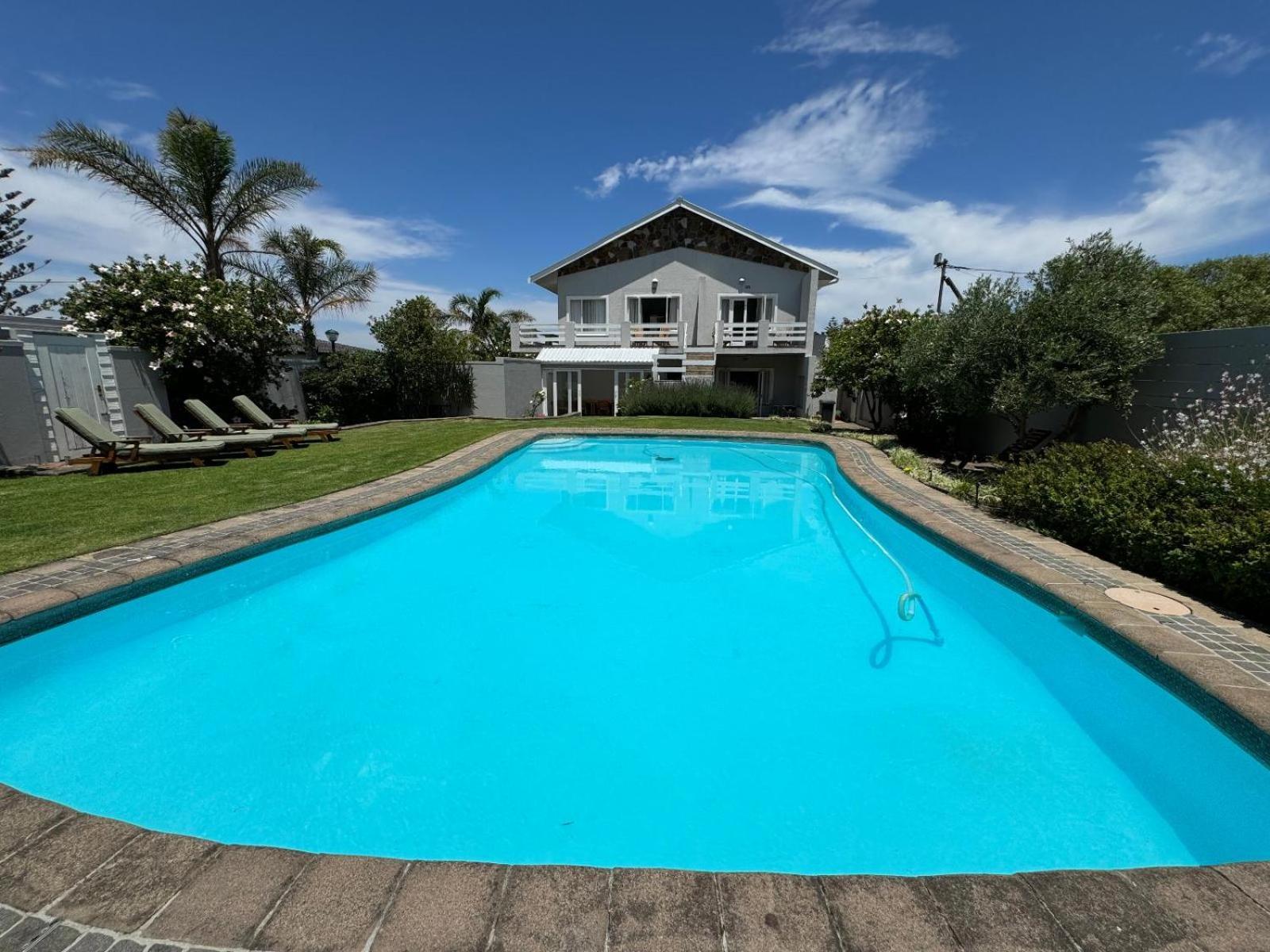 Moments Guesthouse, Kleinmond Exterior photo